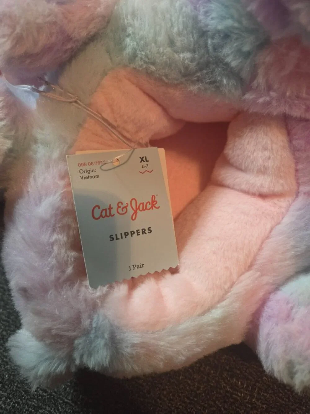 Cat & Jack bear slippers size XL 6/7